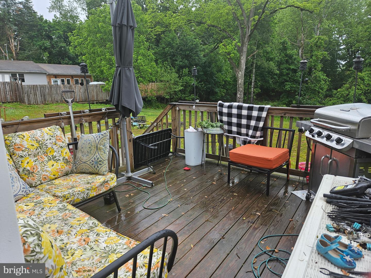 594 E Holly Ave Property Photo 16
