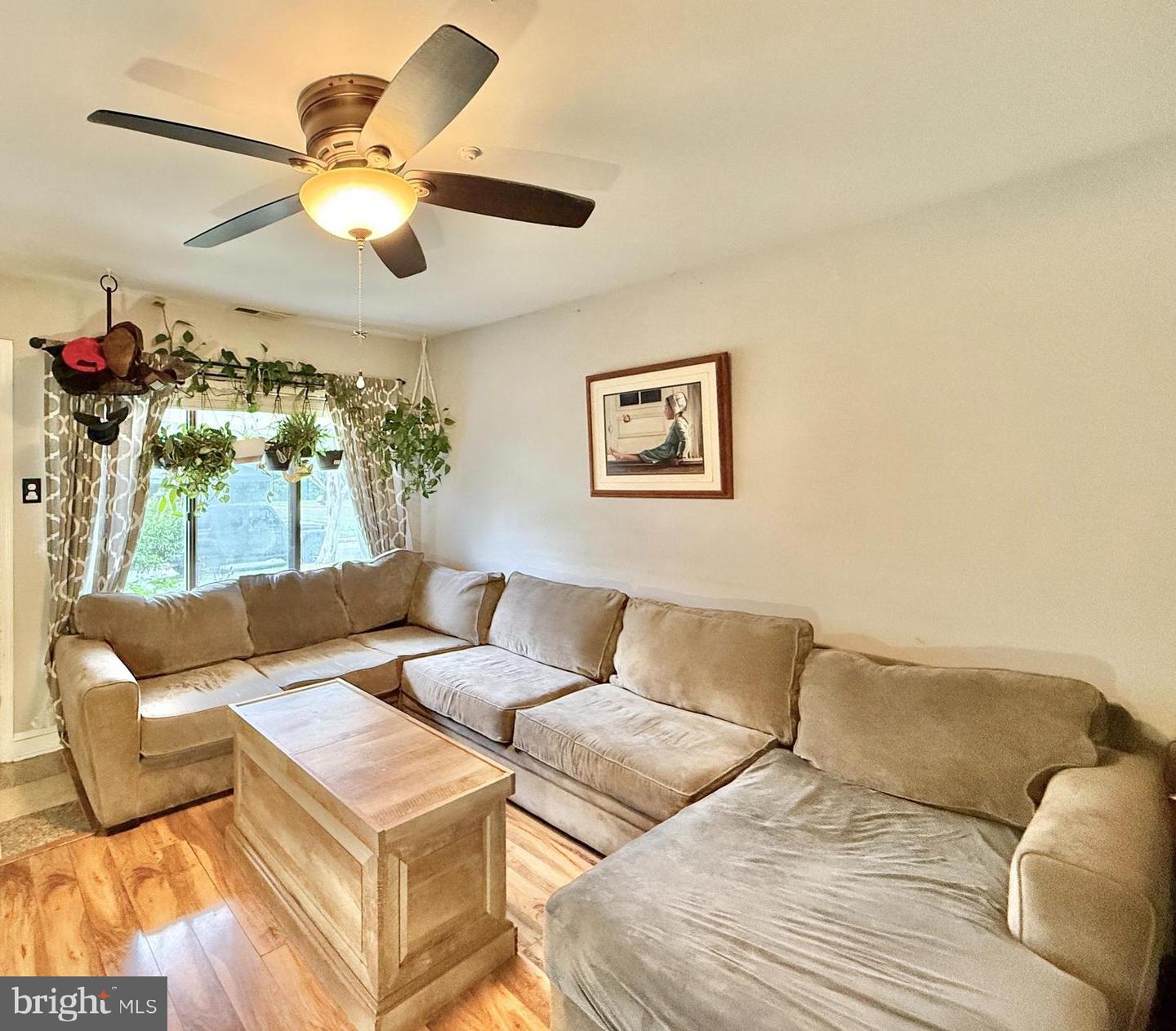 64 Woodway Dr Property Photo 12