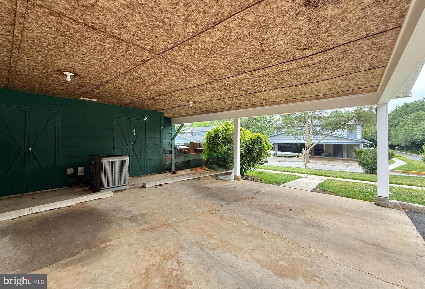 64 Woodway Dr Property Photo 35