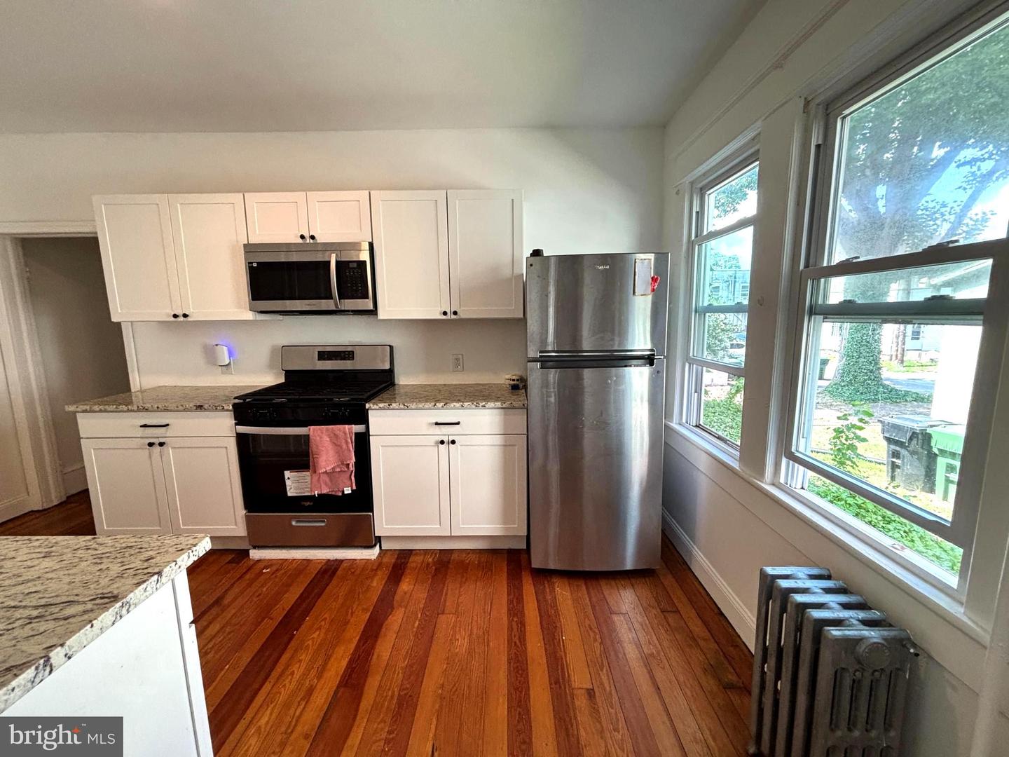 14 Simpson Ave Property Photo 1
