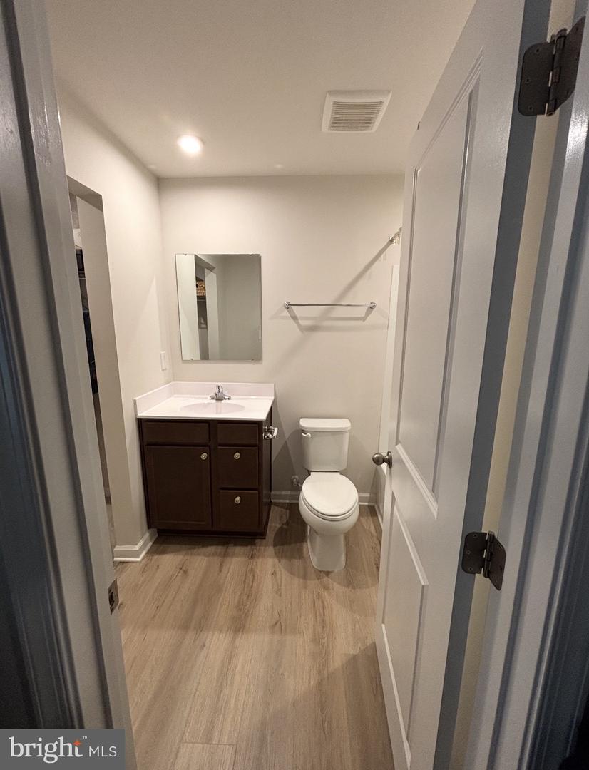 165 Riley St Property Photo 24