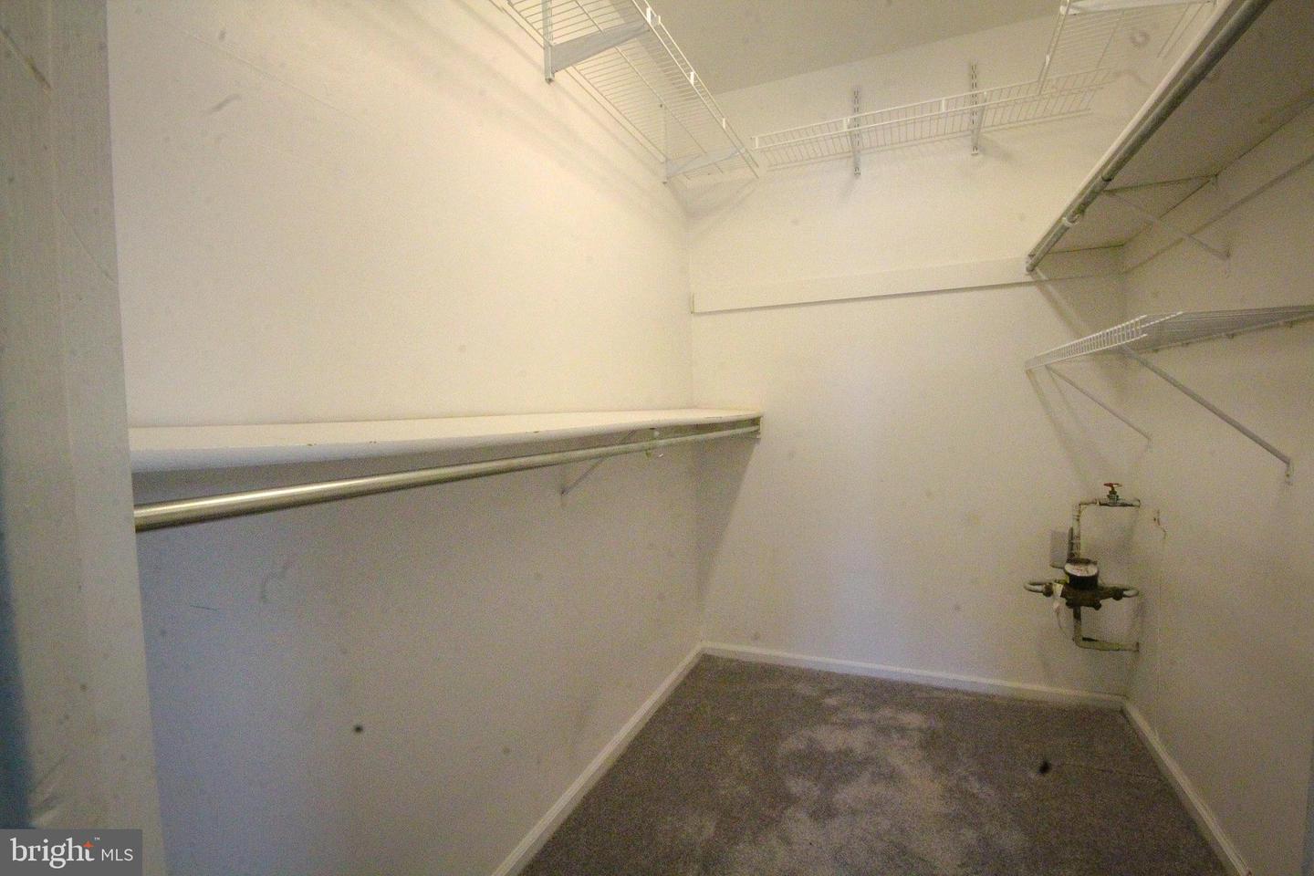 431 Atlanta Ct Property Photo 18