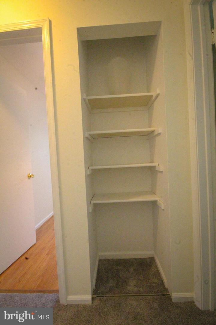 431 Atlanta Ct Property Photo 21