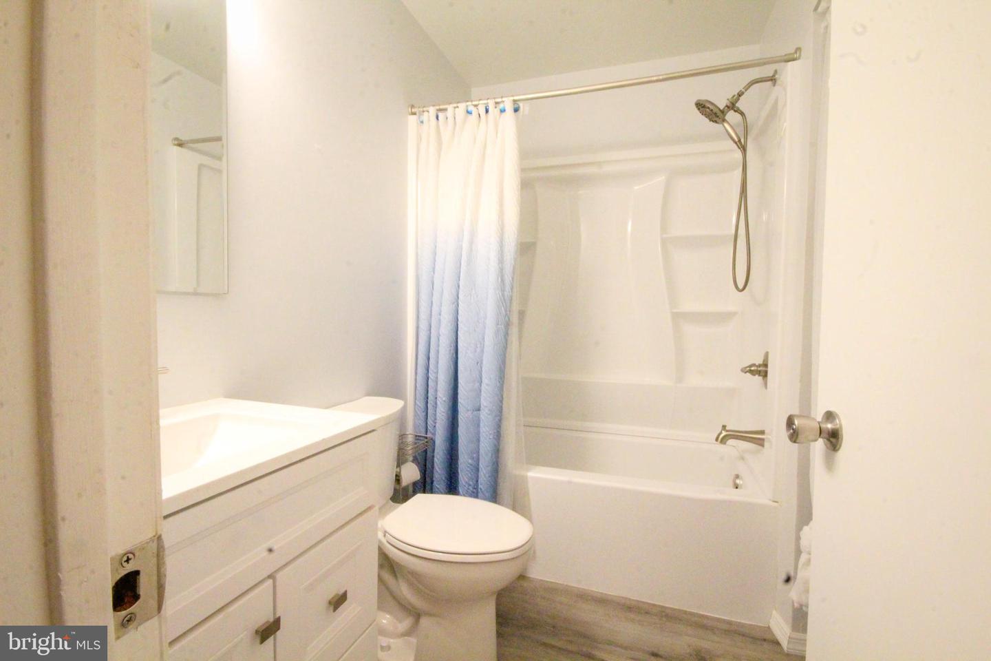 431 Atlanta Ct Property Photo 22