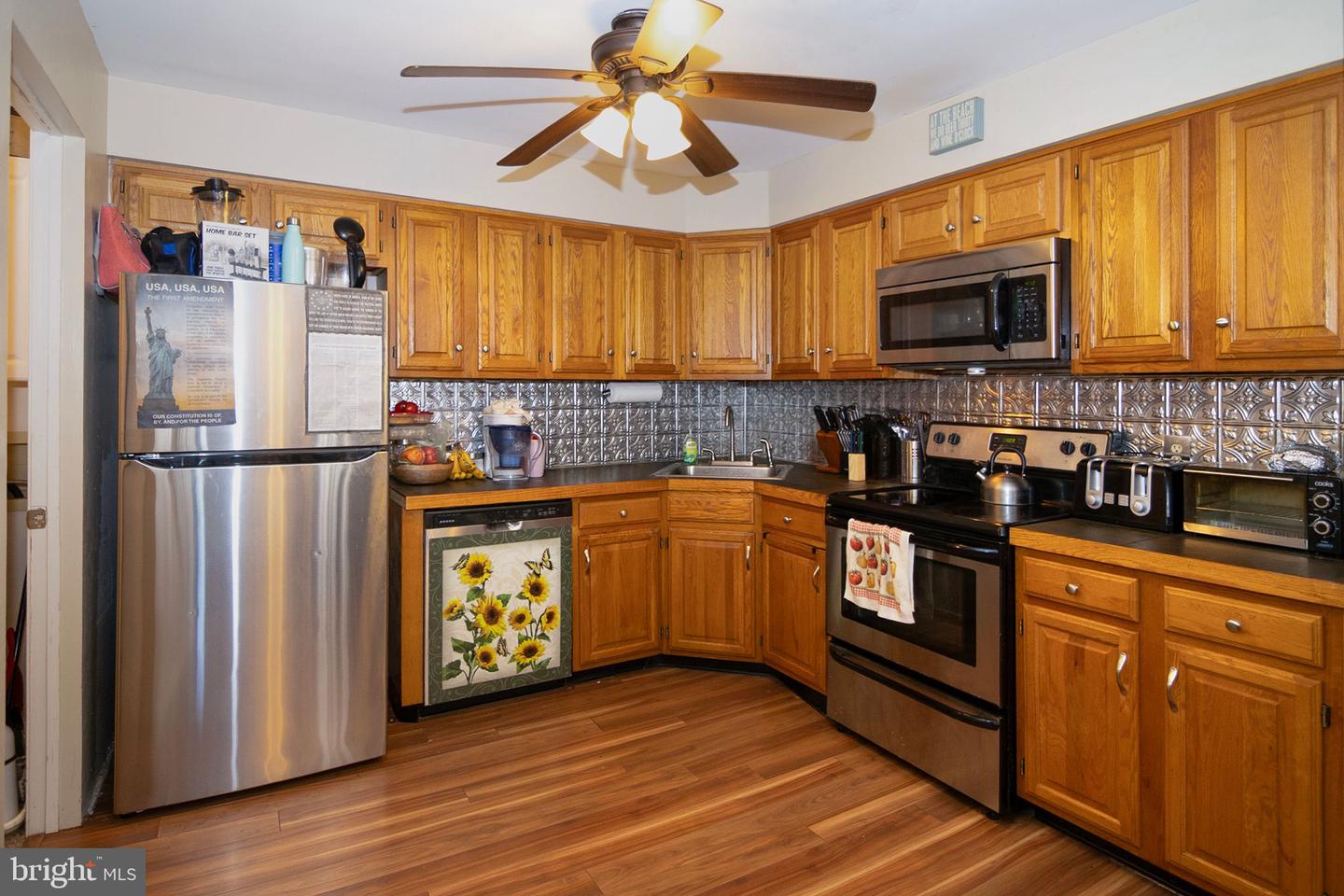12 Harrogate Ct Property Photo 6