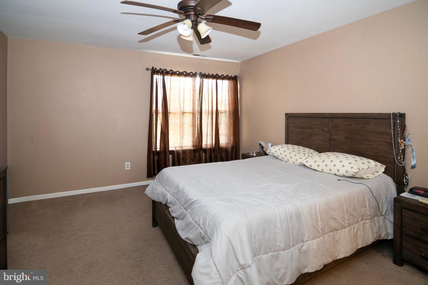 12 Harrogate Ct Property Photo 16