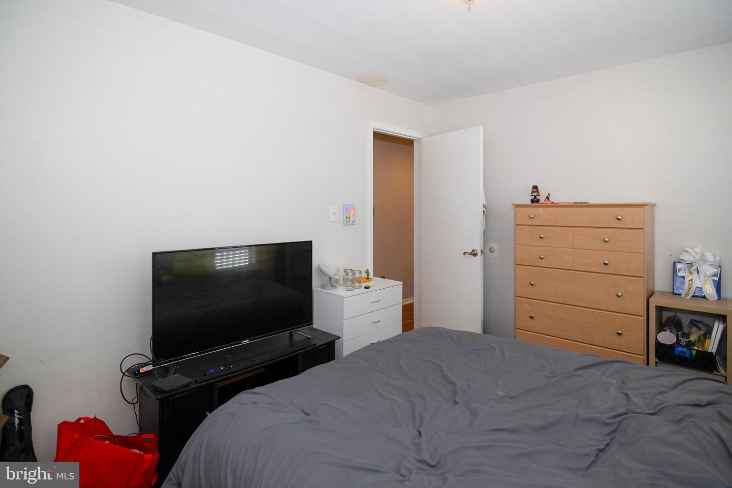 12 Harrogate Ct Property Photo 19