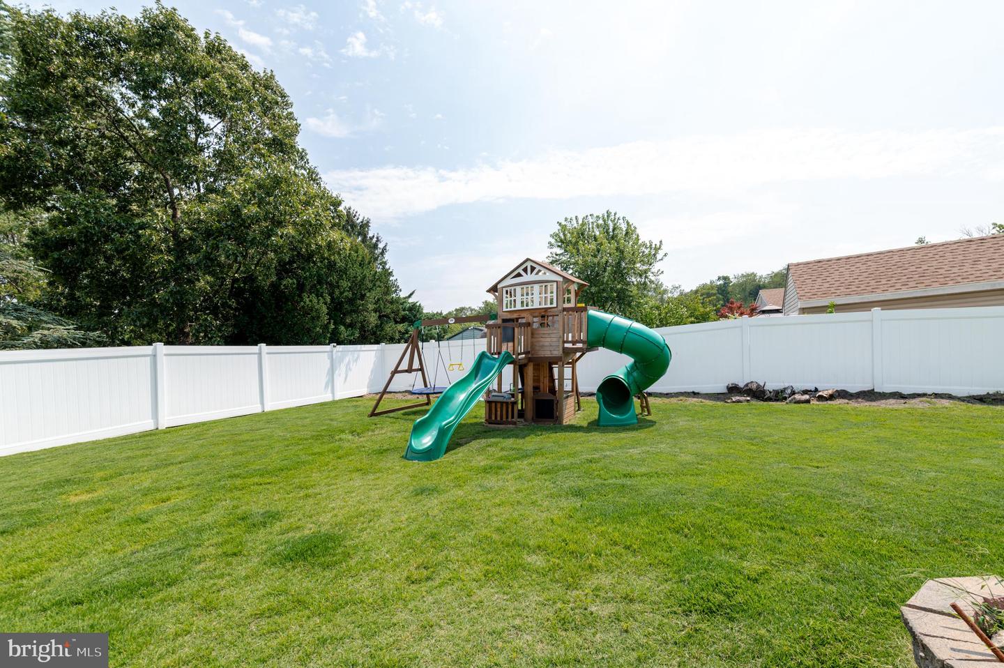 610 Westover Ct Property Photo 43