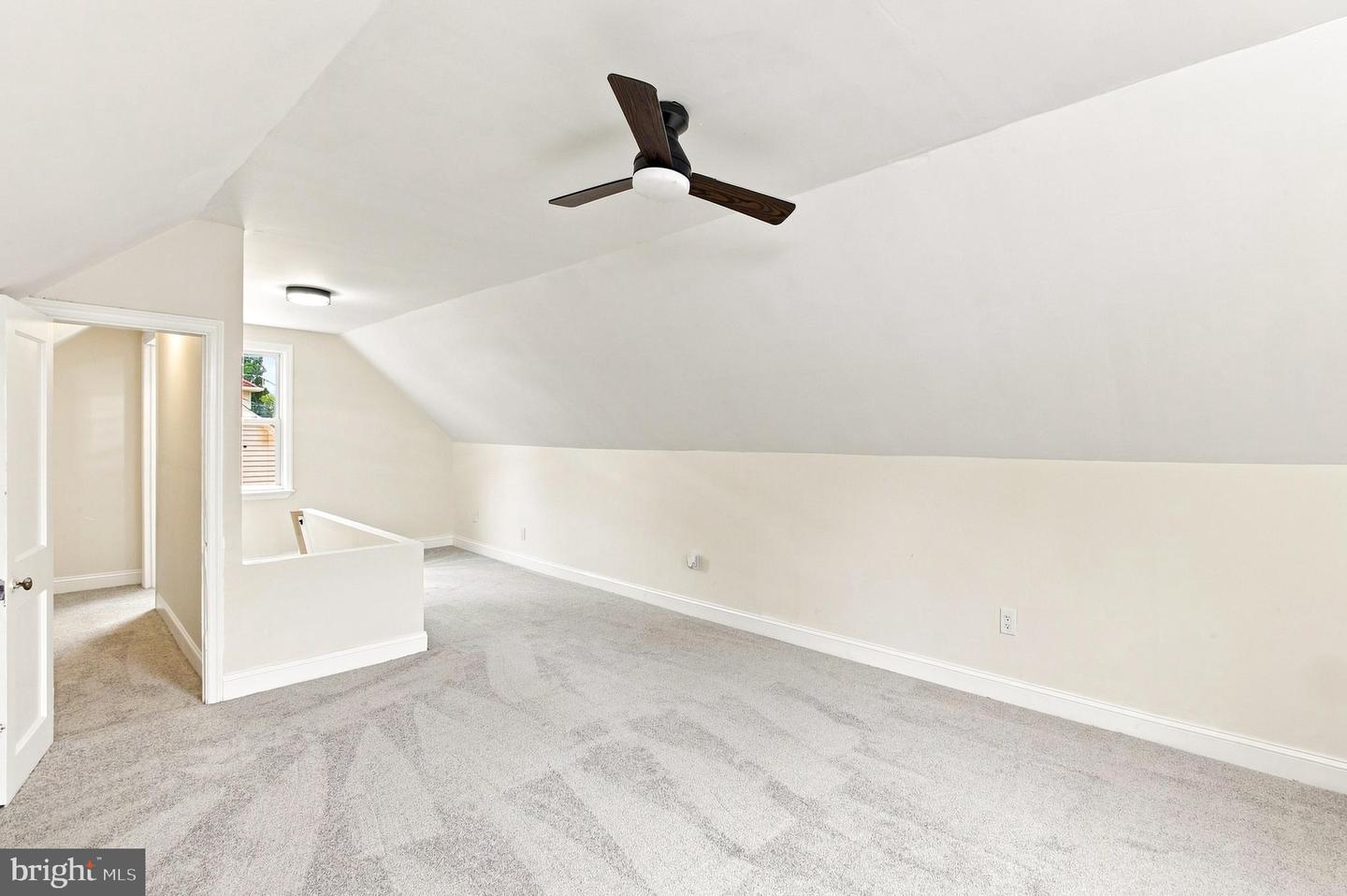 421 Beacon Ave Property Photo 19