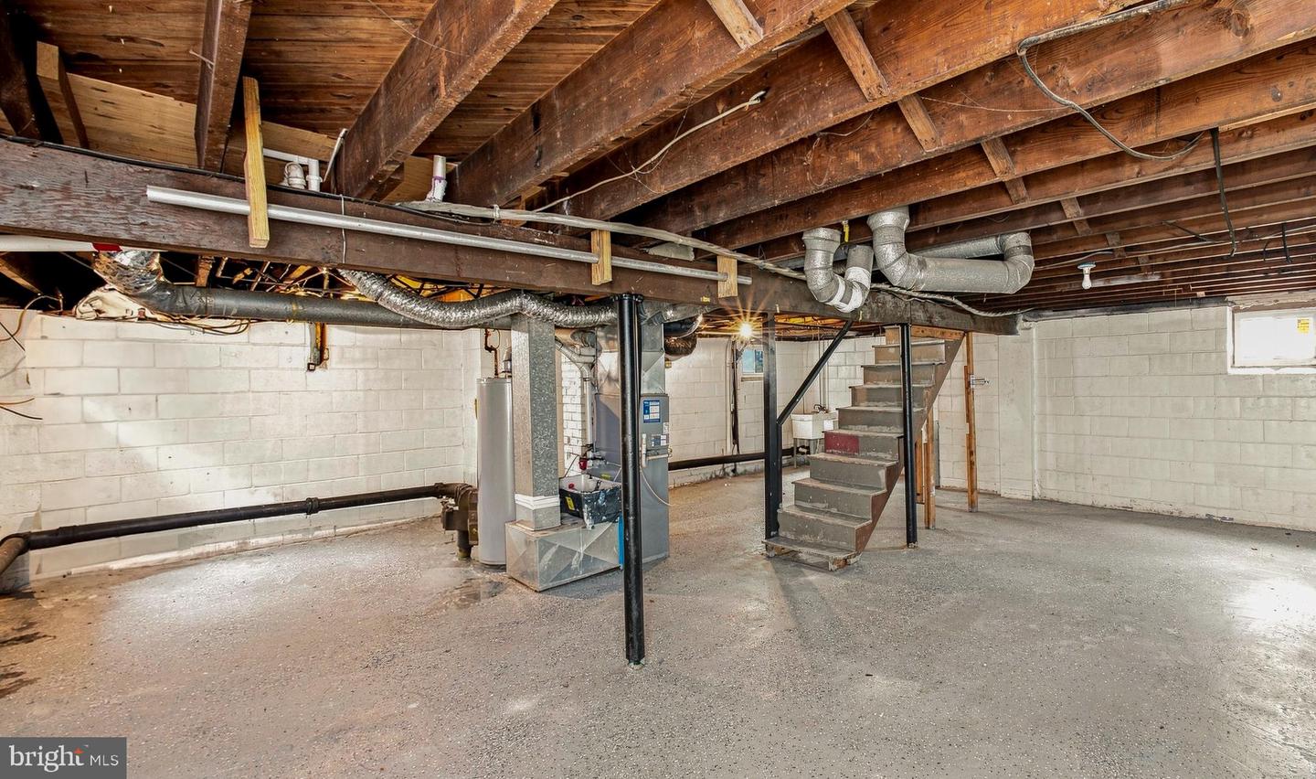 421 Beacon Ave Property Photo 21