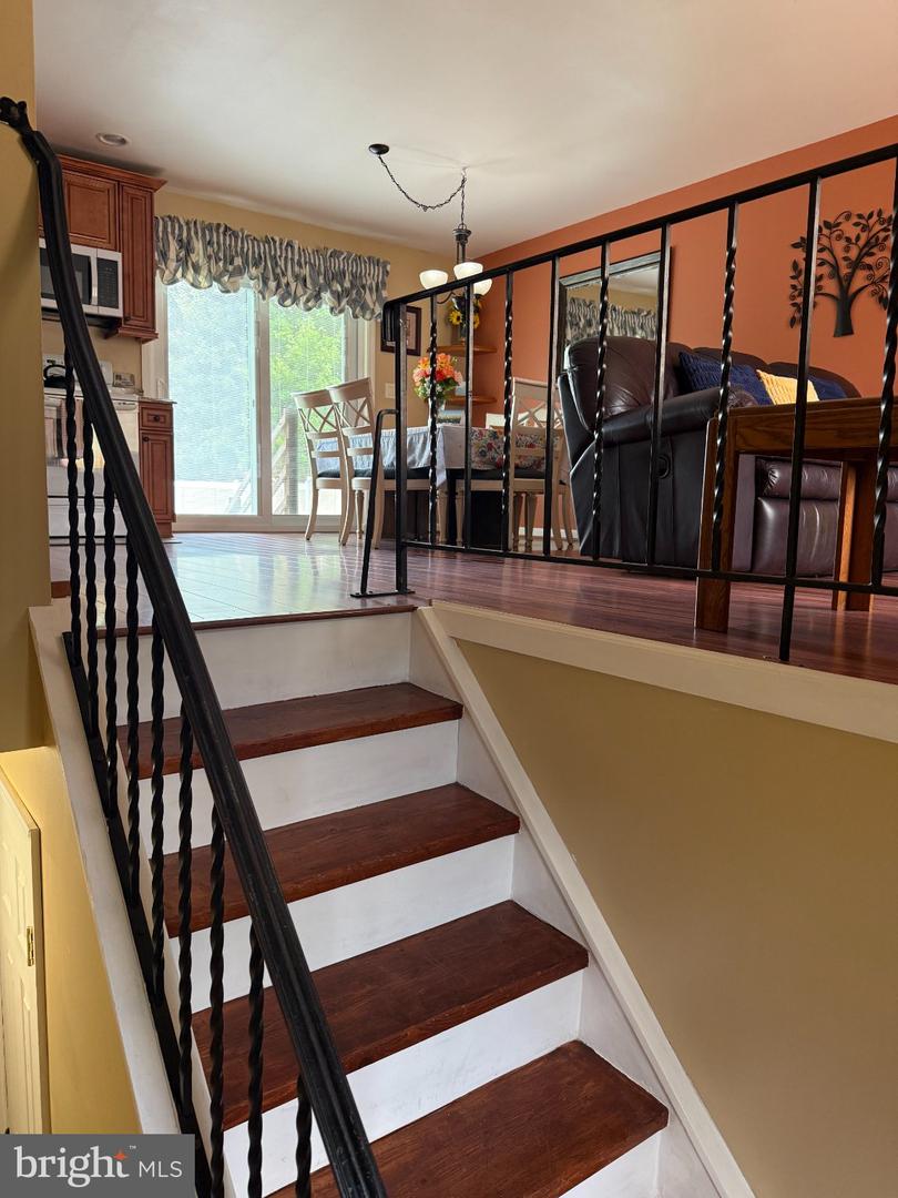 3 Lauffer Ln Property Photo 12