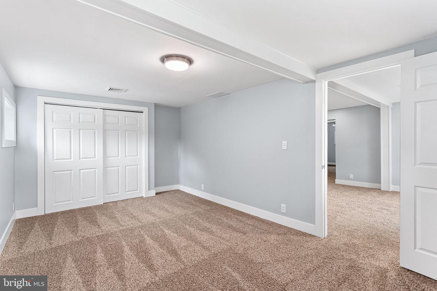 2105 Lakeside Dr Property Photo 11