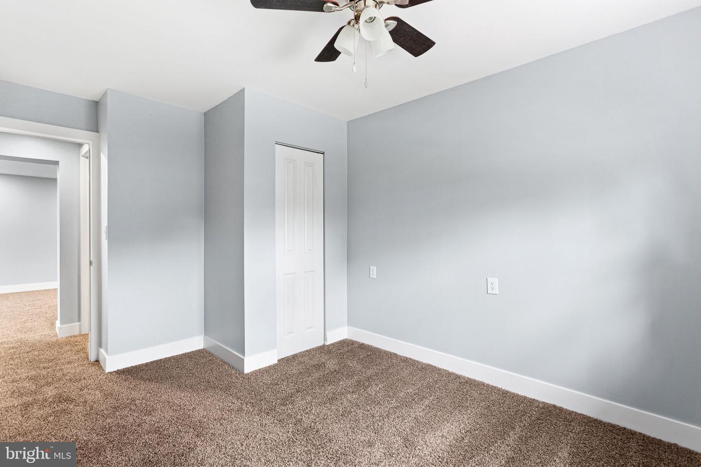 2105 Lakeside Dr Property Photo 16
