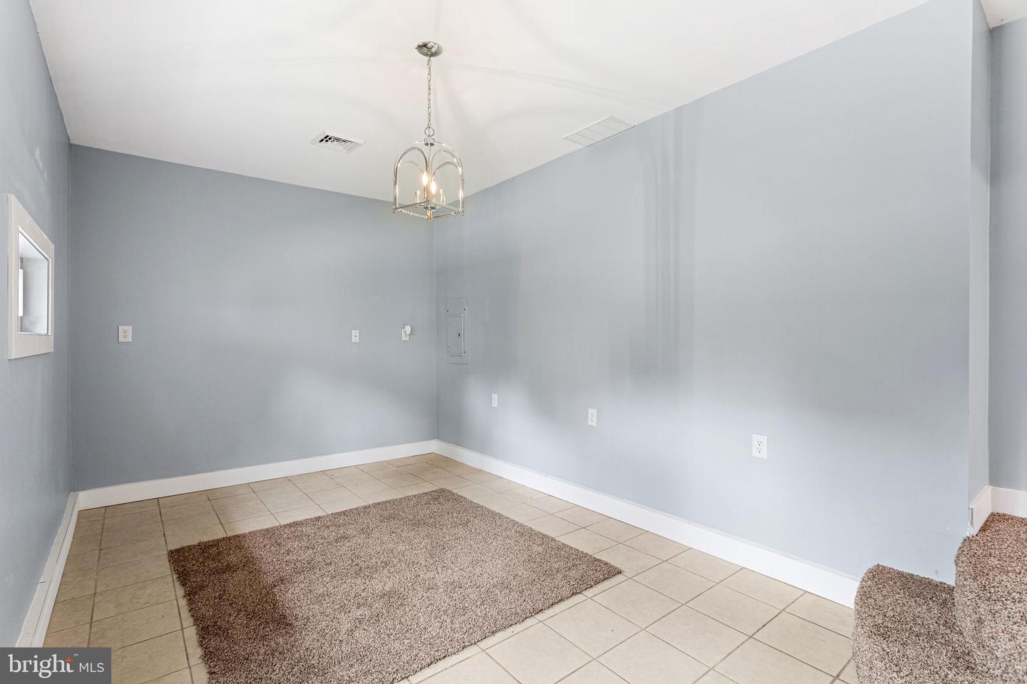 2105 Lakeside Dr Property Photo 21