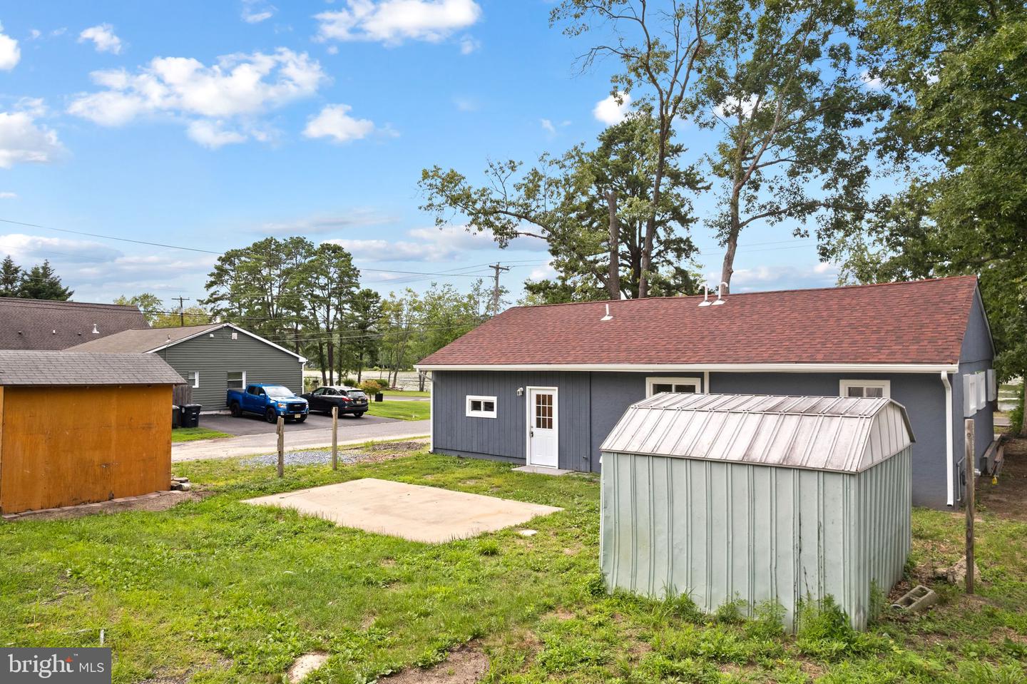 2105 Lakeside Dr Property Photo 25