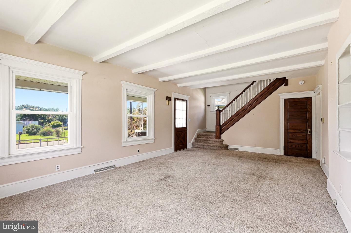 16 Pearl St Property Photo 15