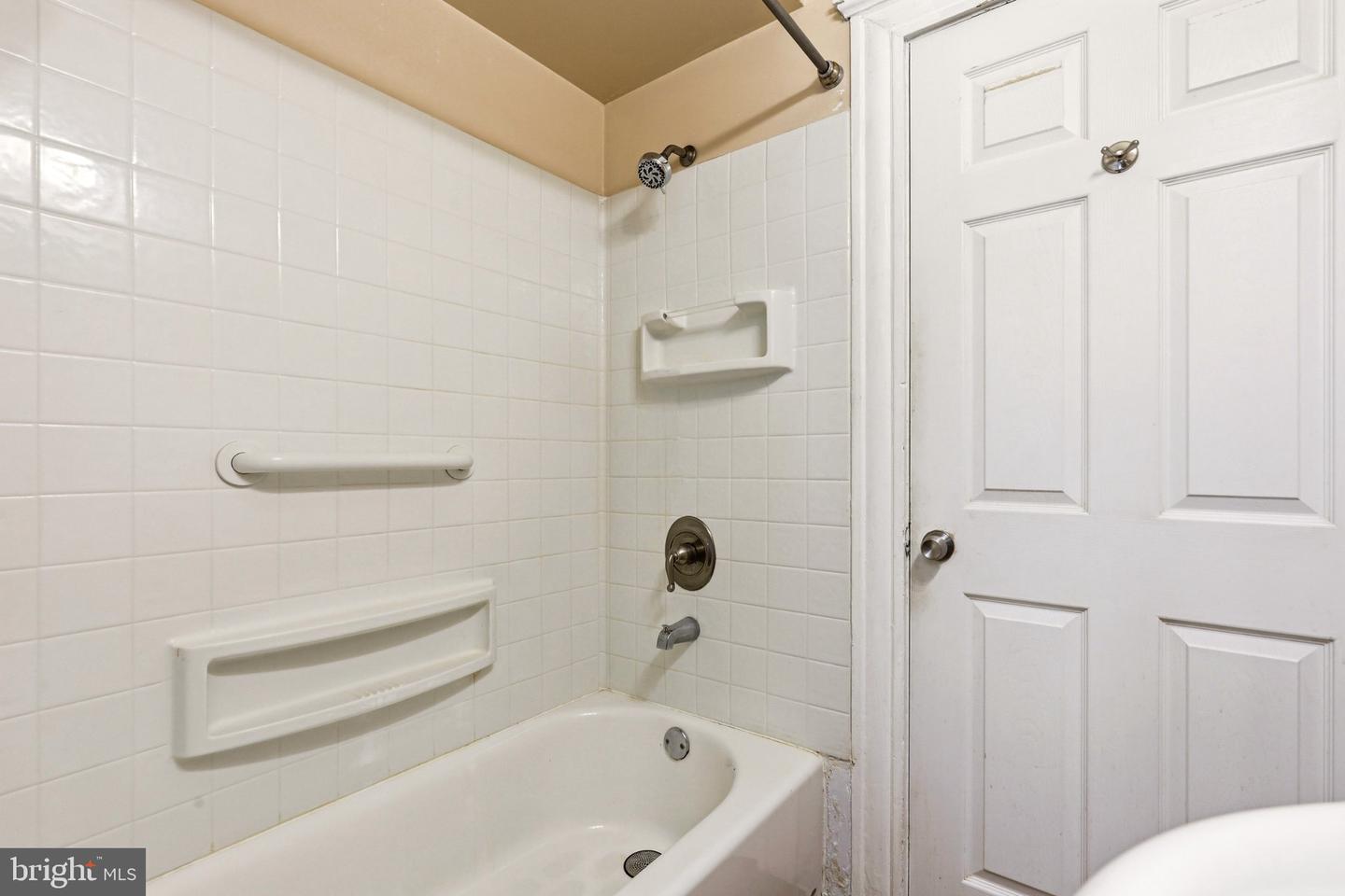 16 Pearl St Property Photo 39