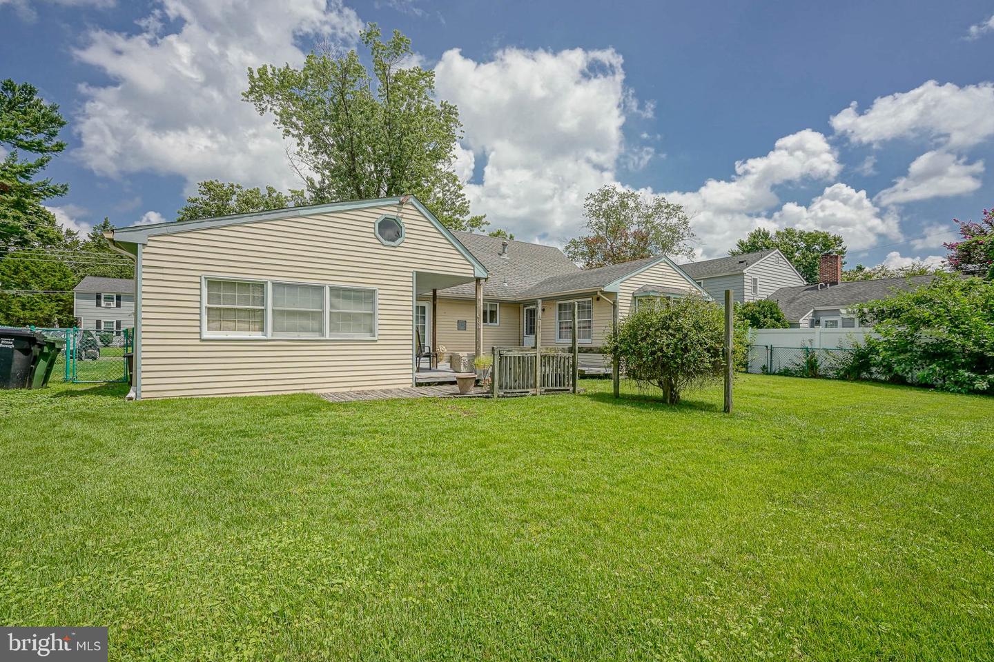 608 Hudson Ave Property Photo 21