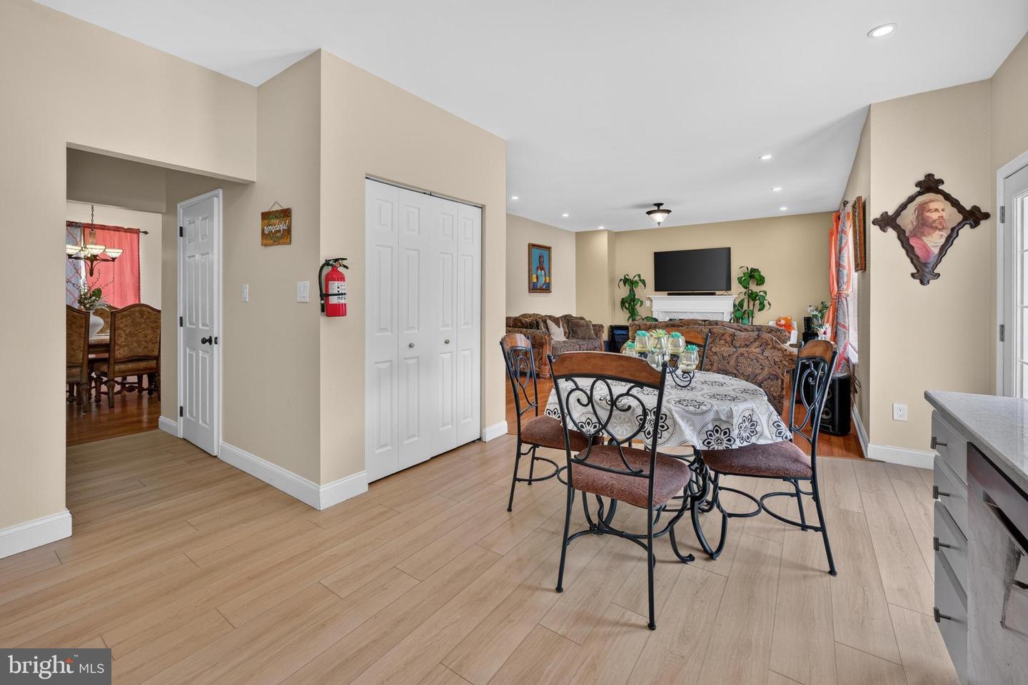 836 Rosetree Dr Property Photo 11