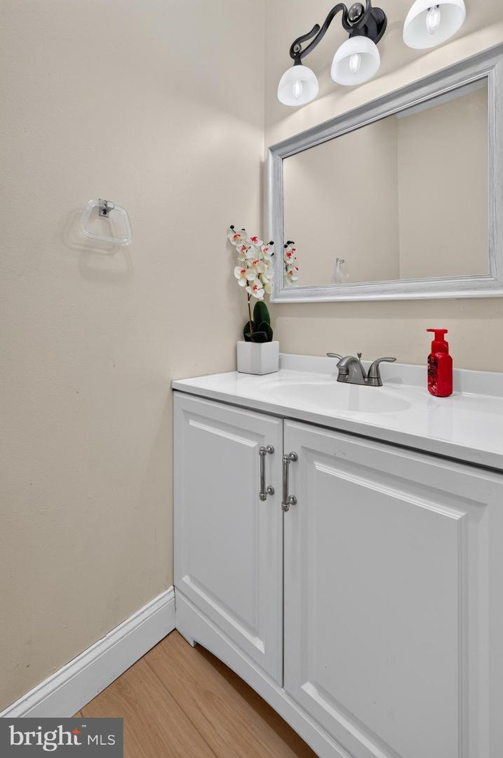 836 Rosetree Dr Property Photo 13