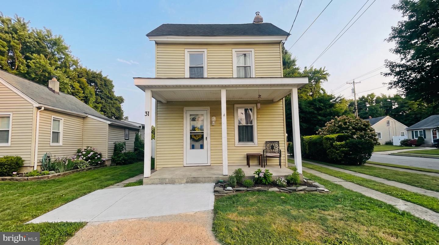 31 MECHANIC ST