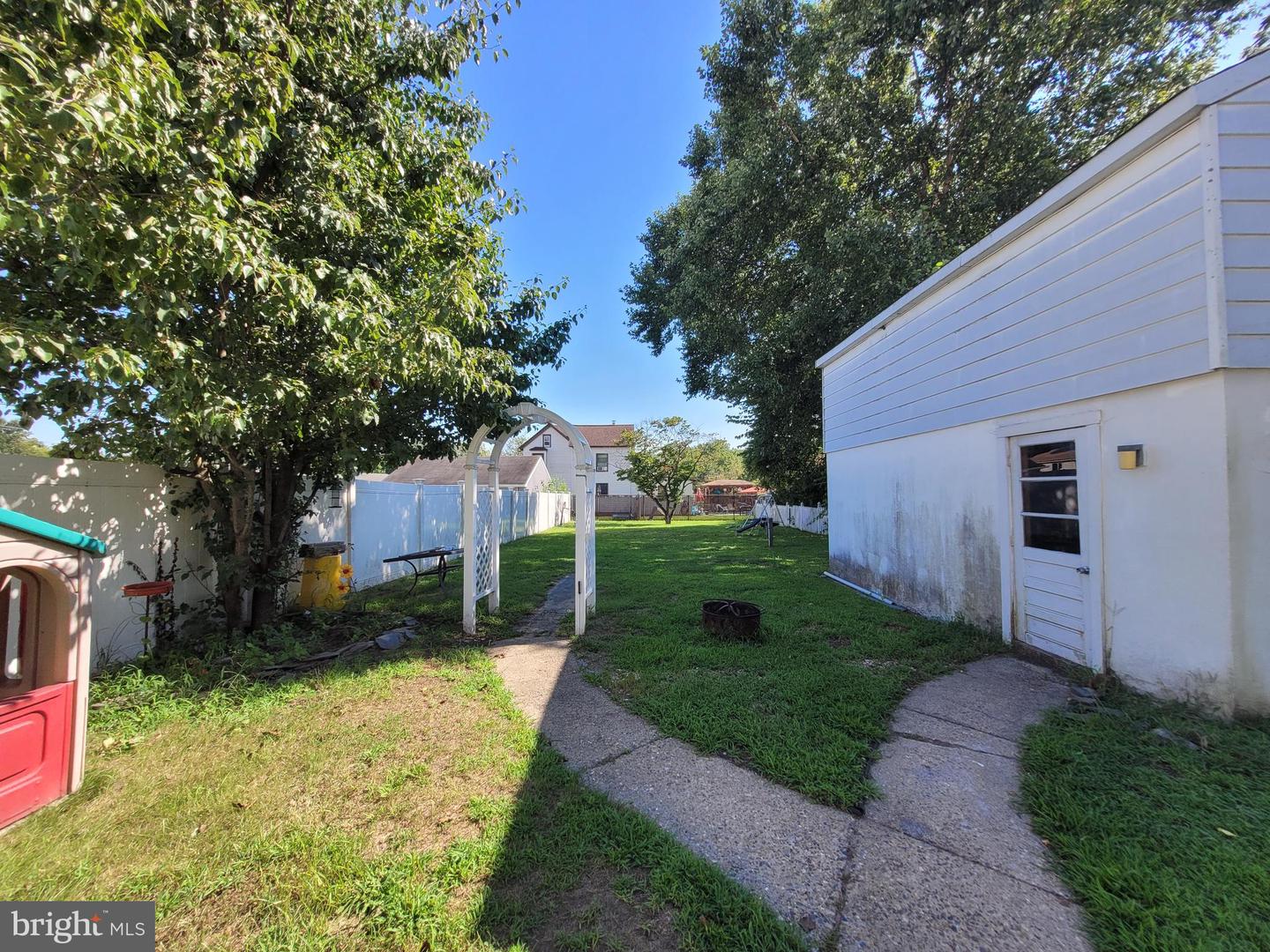 31 Mechanic St Property Photo 25