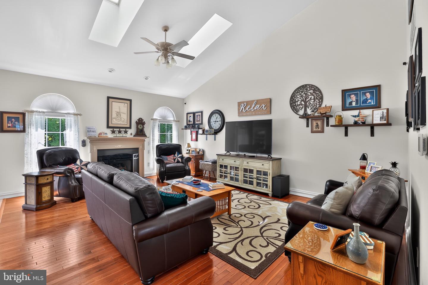 15 Skyline Cir Property Photo 11