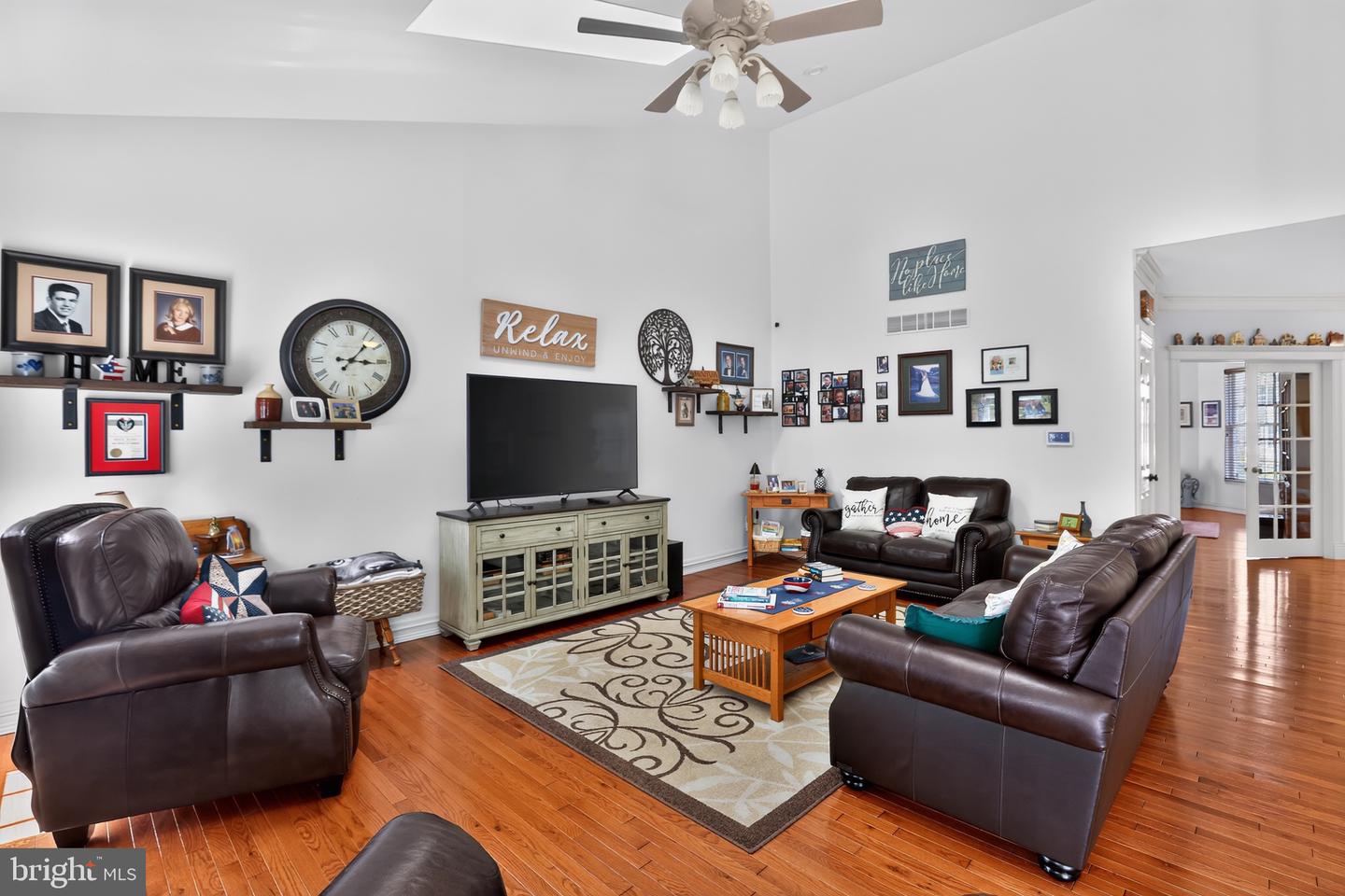 15 Skyline Cir Property Photo 13