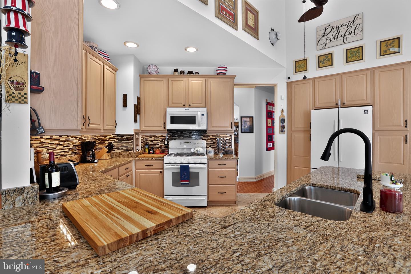 15 Skyline Cir Property Photo 14