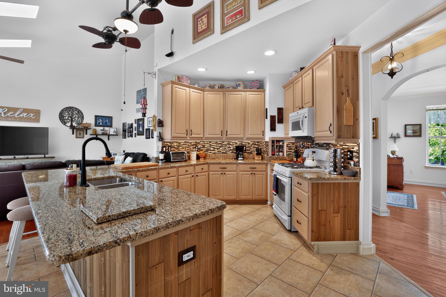 15 Skyline Cir Property Photo 16
