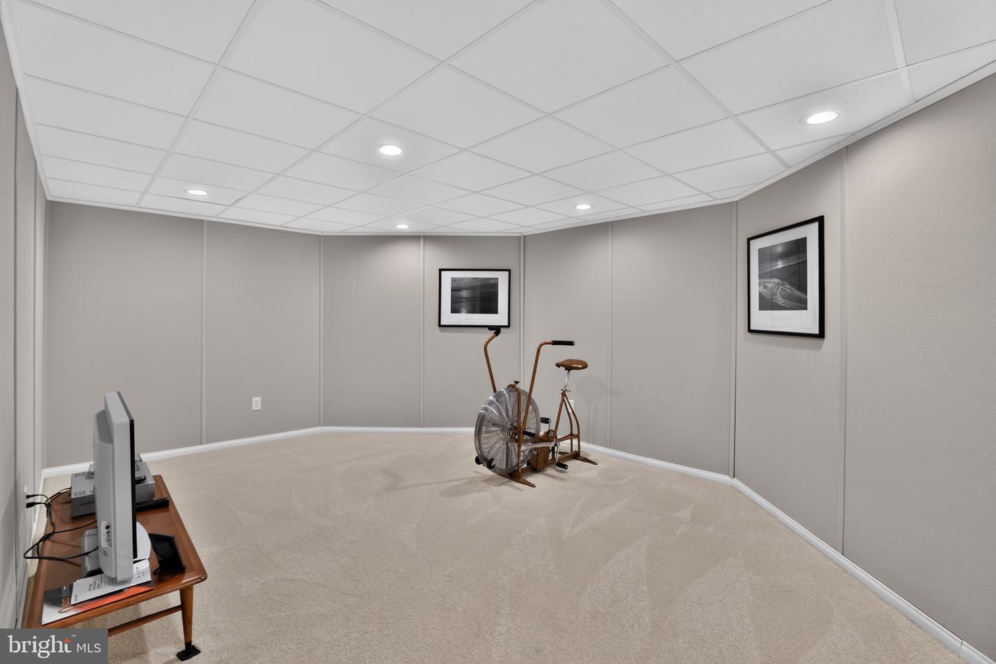 15 Skyline Cir Property Photo 36