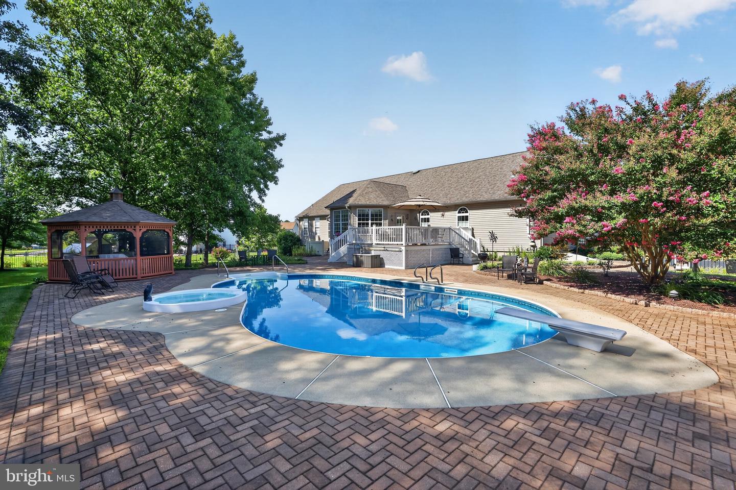 15 Skyline Cir Property Photo 45