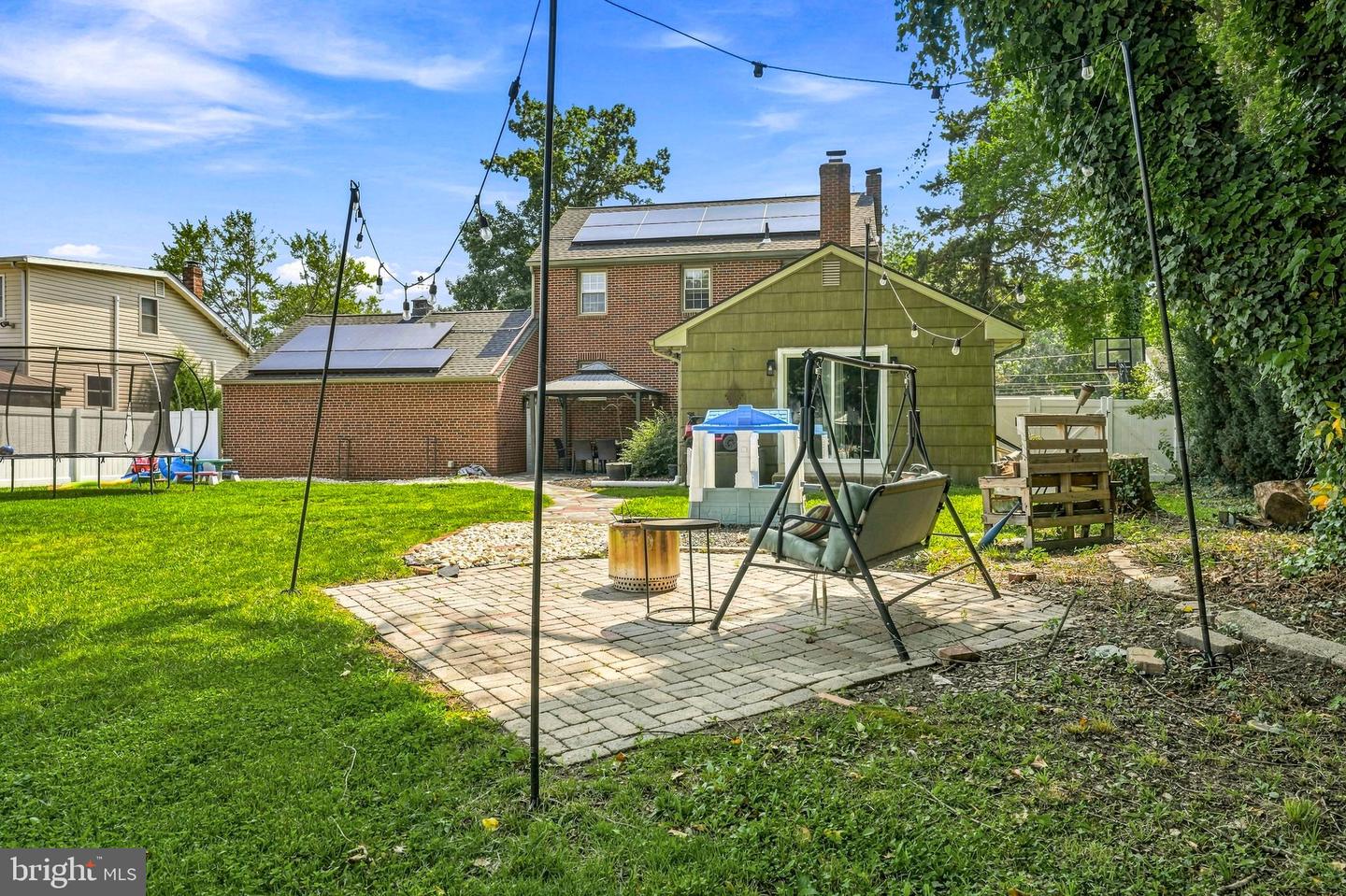 250 Dubois Ave Property Photo 32