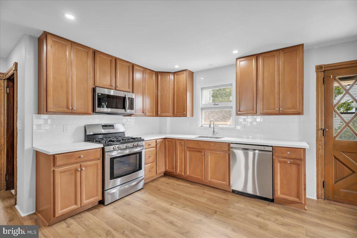 519 Park Ave Property Photo 7