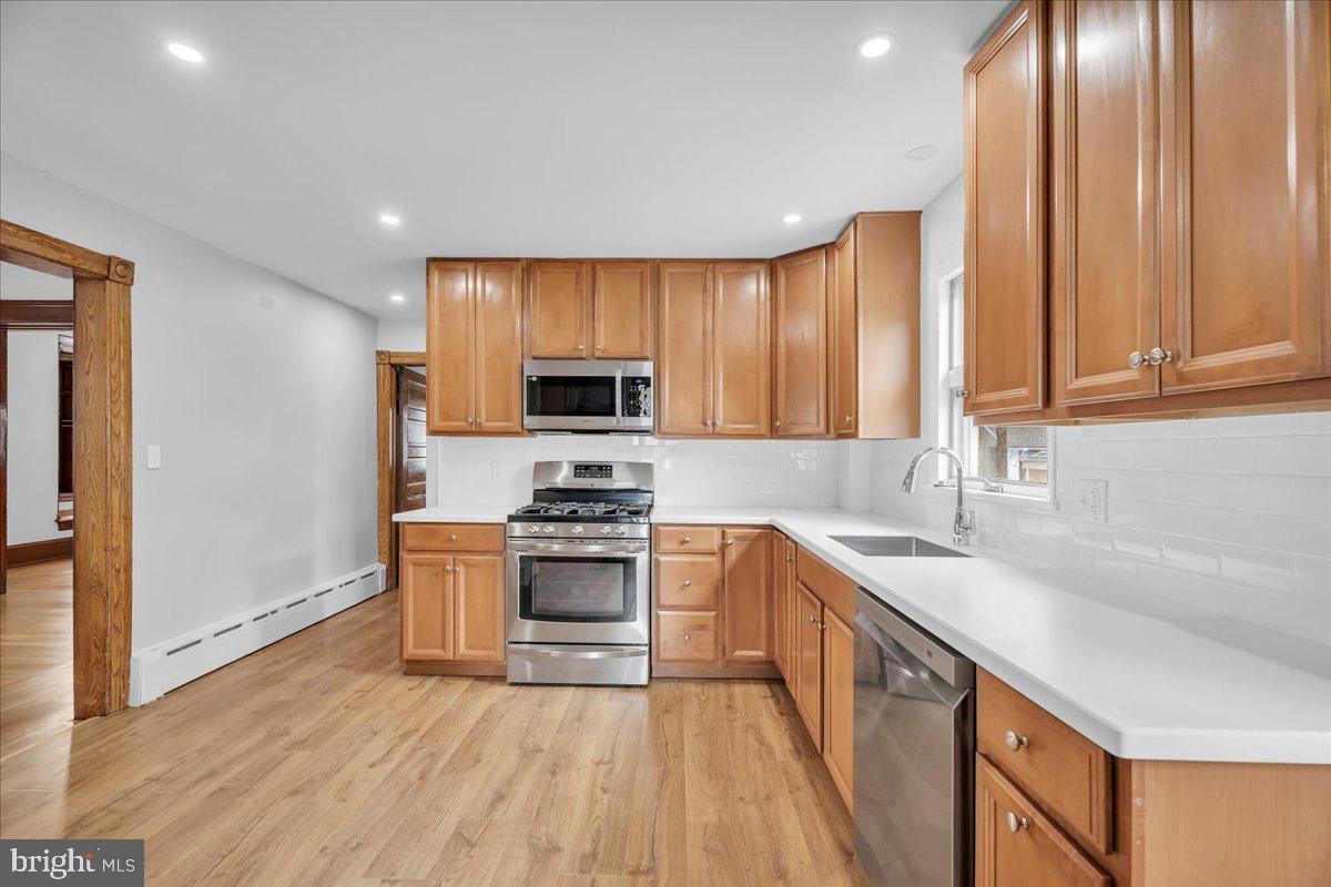 519 Park Ave Property Photo 10