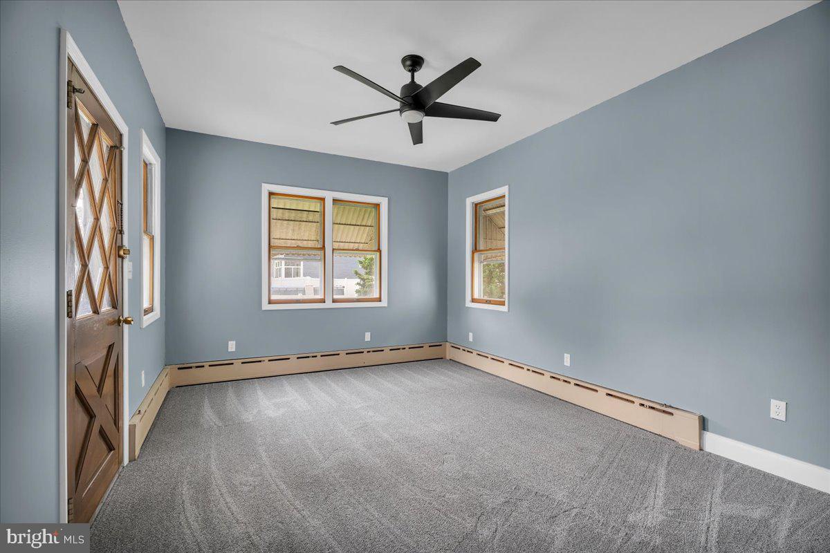 519 Park Ave Property Photo 12