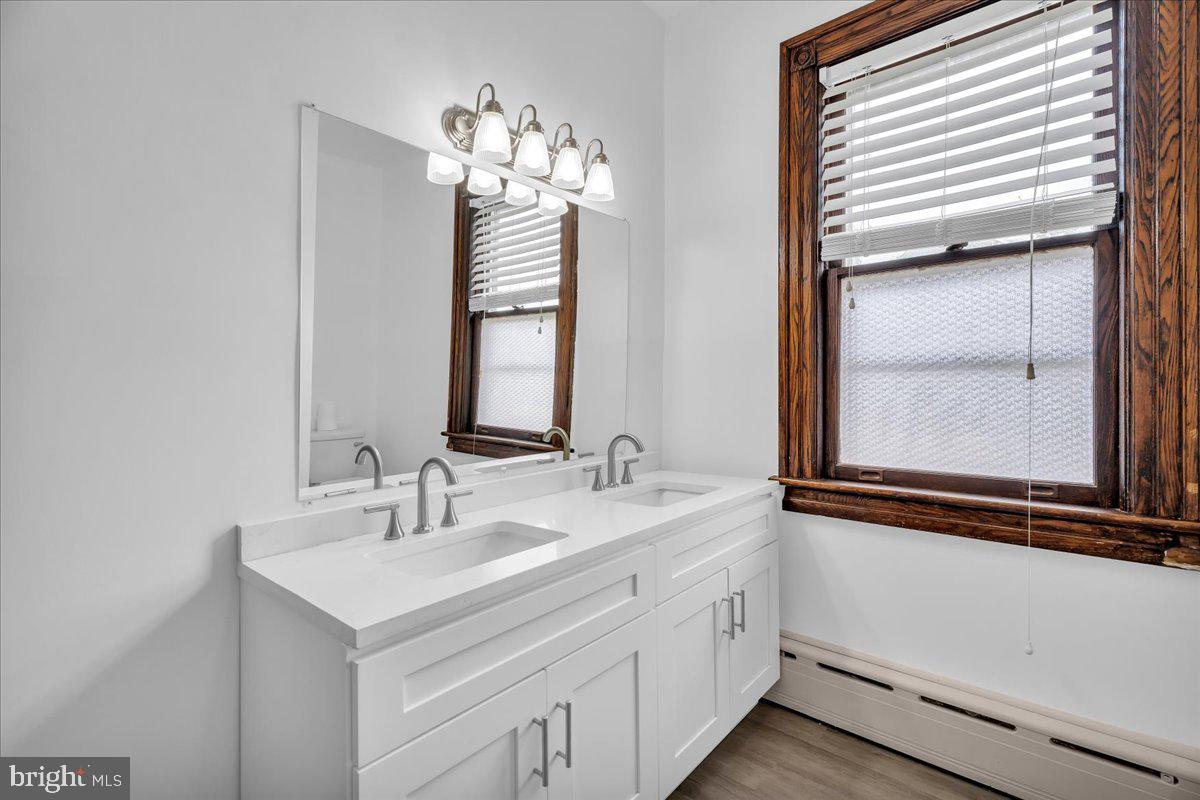 519 Park Ave Property Photo 17