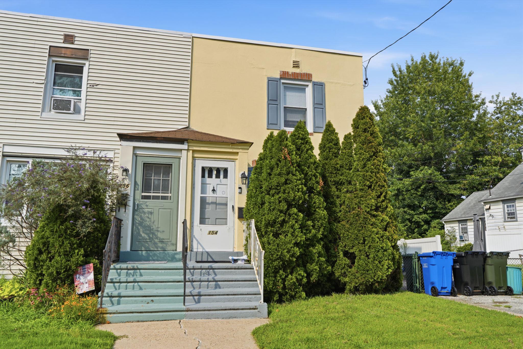 154 High Property Photo 2