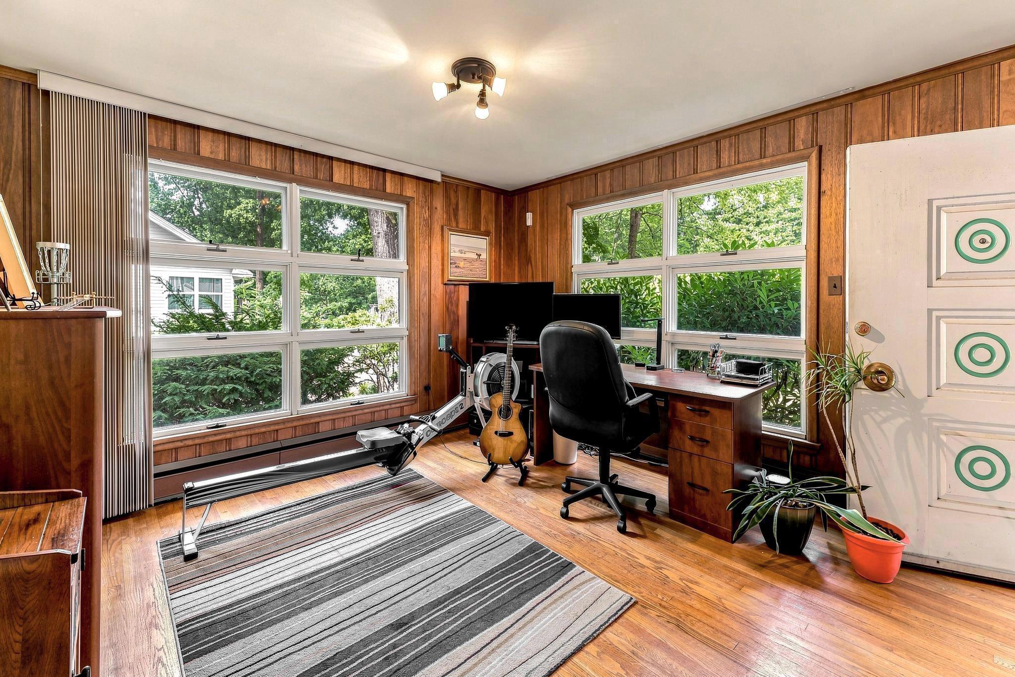 319 Madison Ave Property Photo 8