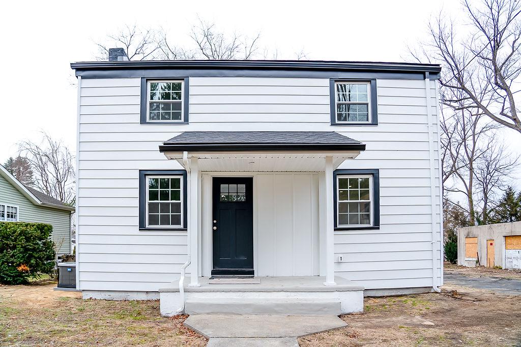 45 BURKE AVE Property Photo 1