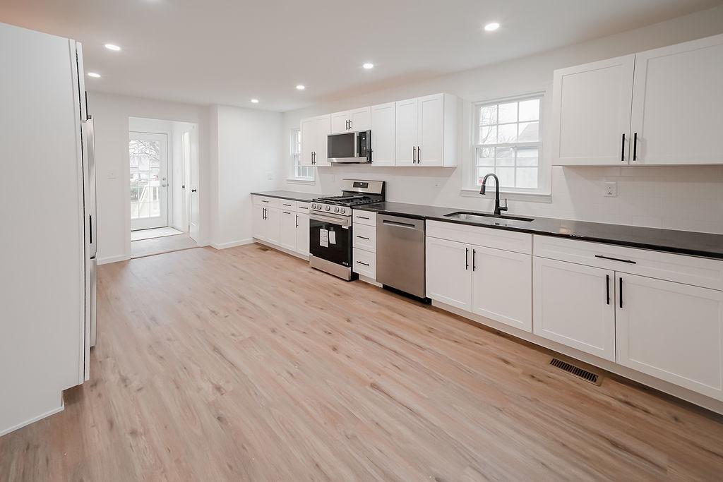 45 Burke Ave Property Photo 4