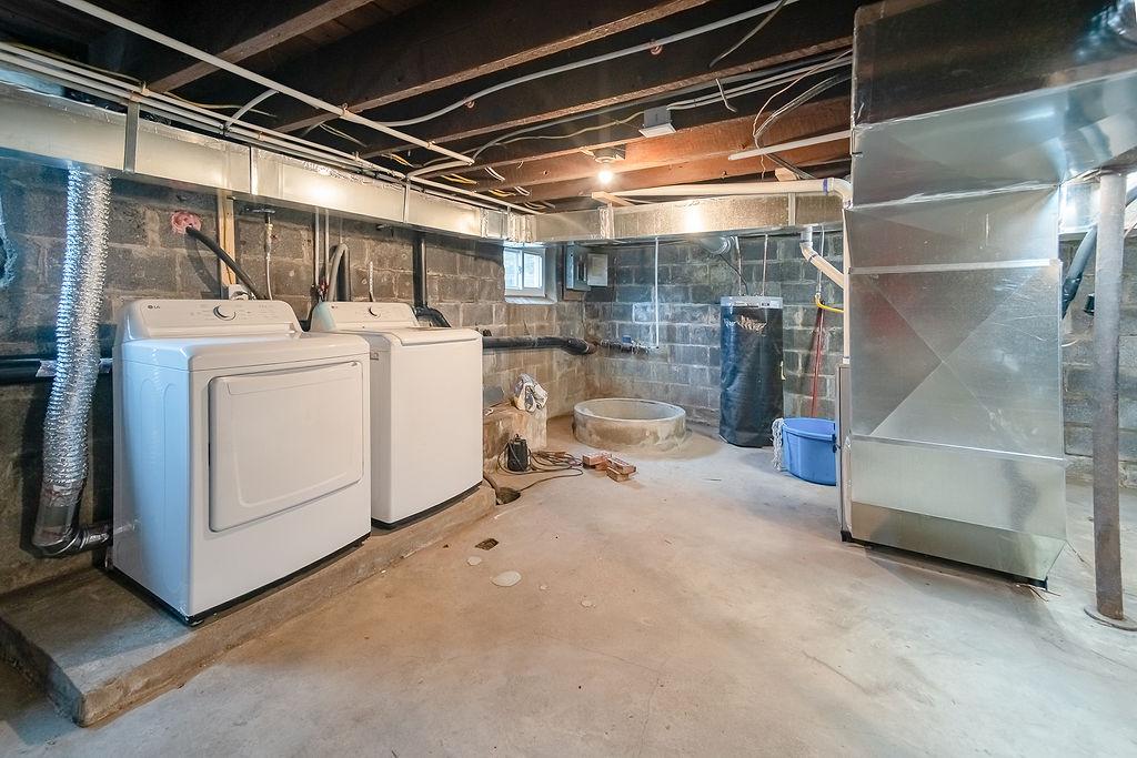 45 Burke Ave Property Photo 27