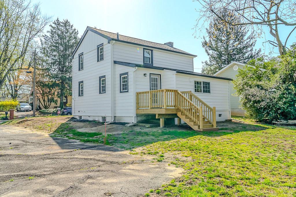 45 Burke Ave Property Photo 28