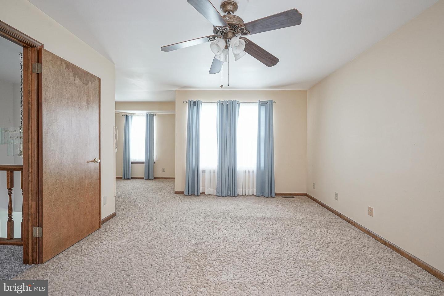 309 Dundee Dr Property Photo 27