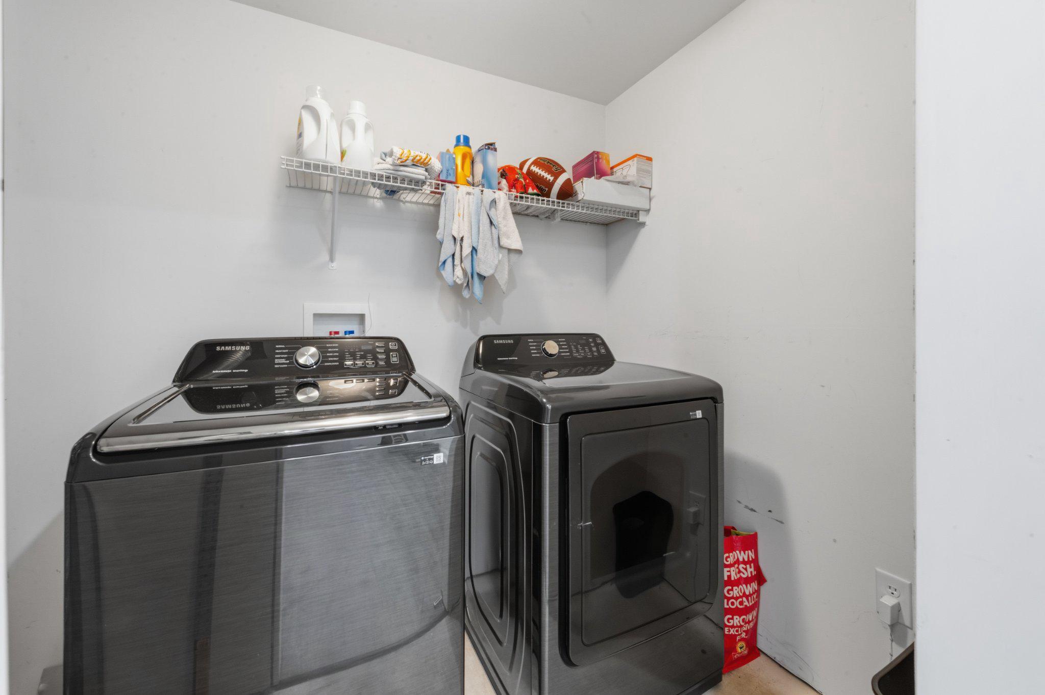 6 Shoemaker Dr Property Photo 6