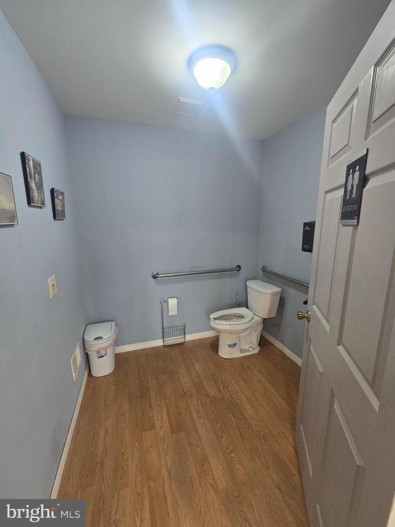 1543 Gateway Blvd Property Photo 23