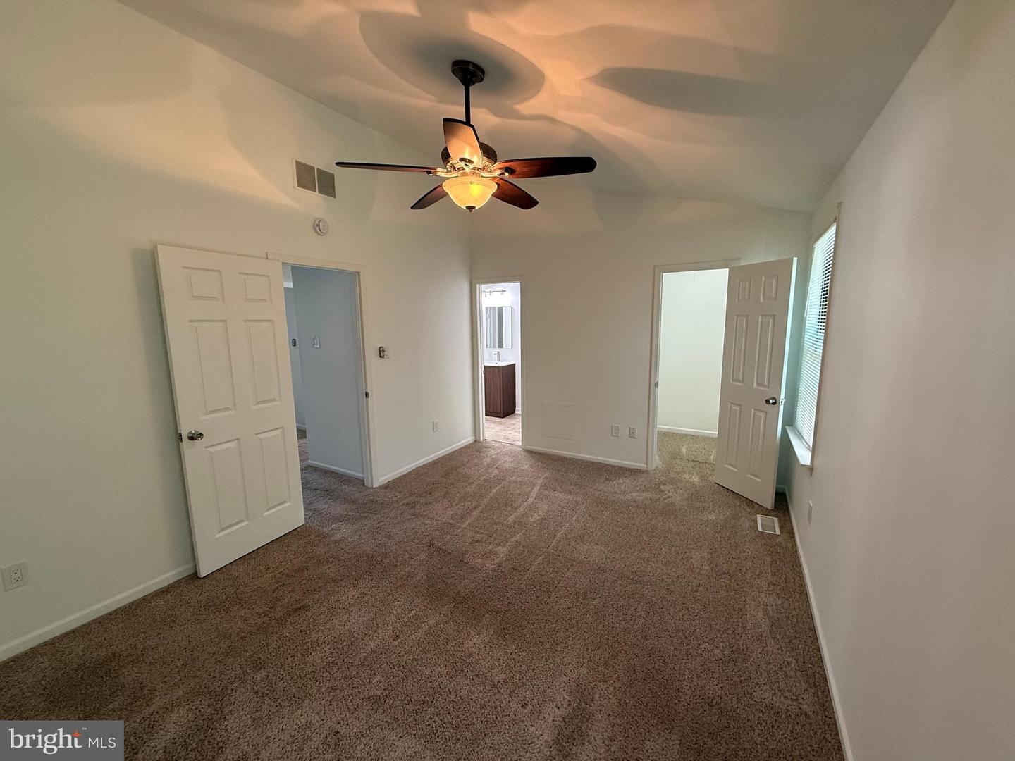 1042 Baywood Dr Property Photo 13