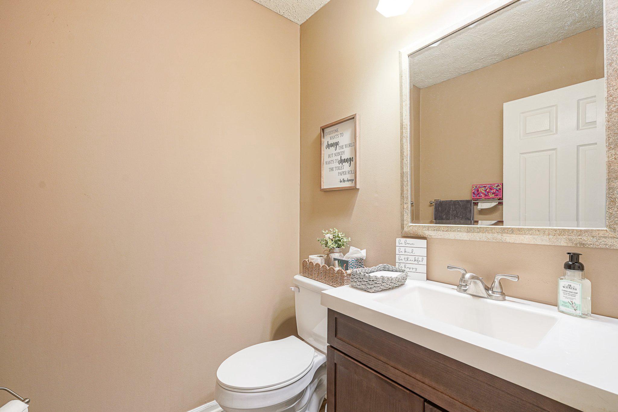 90 Hetton Ct Property Photo 15