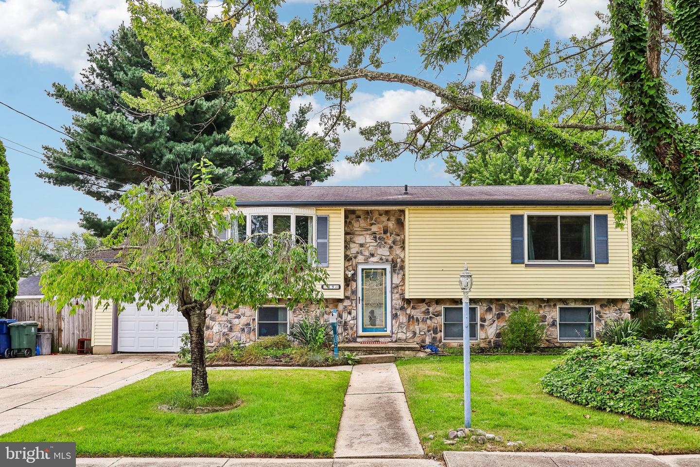 19 Gilbert Ct Property Photo 1