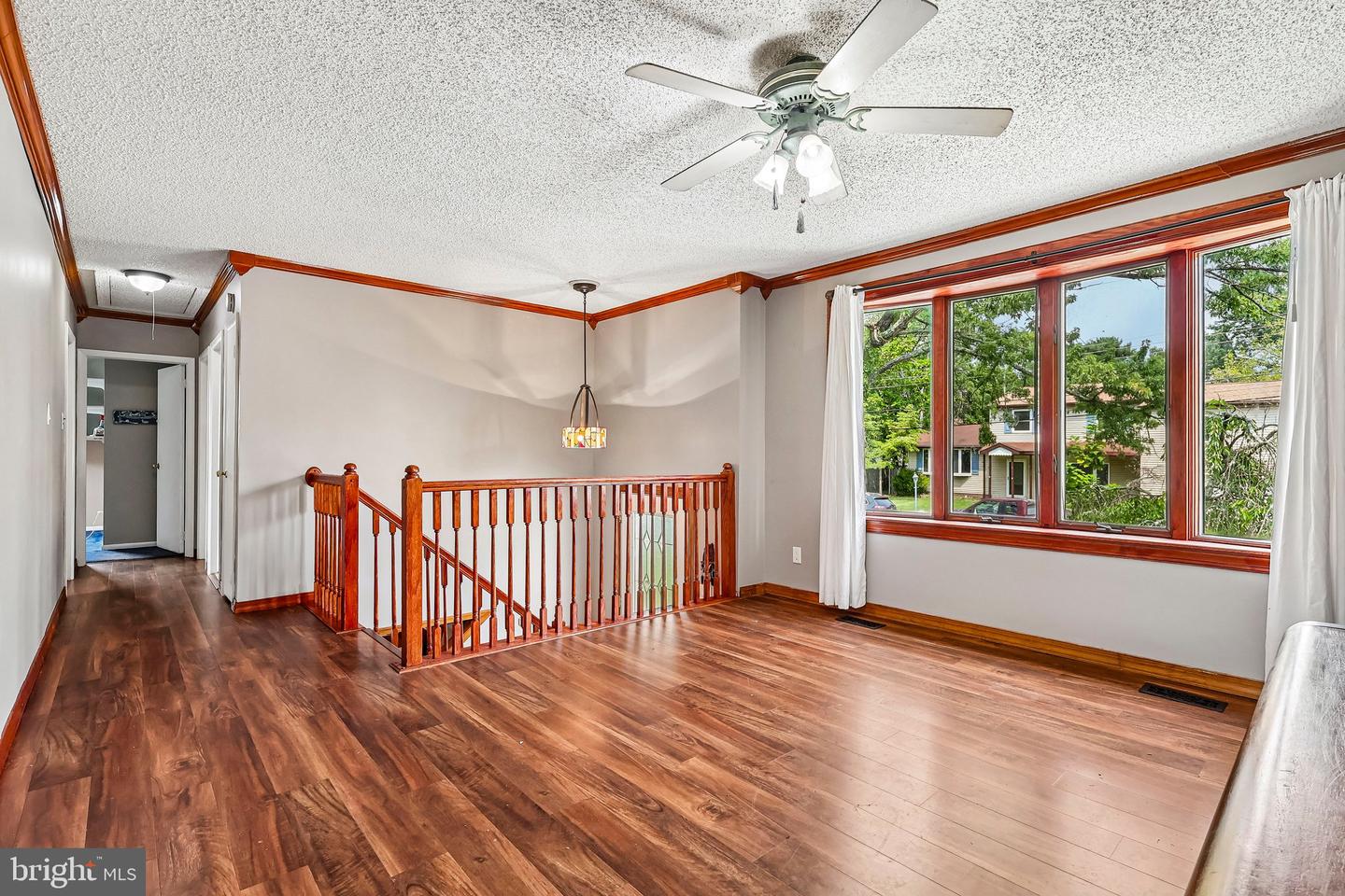 19 Gilbert Ct Property Photo 6